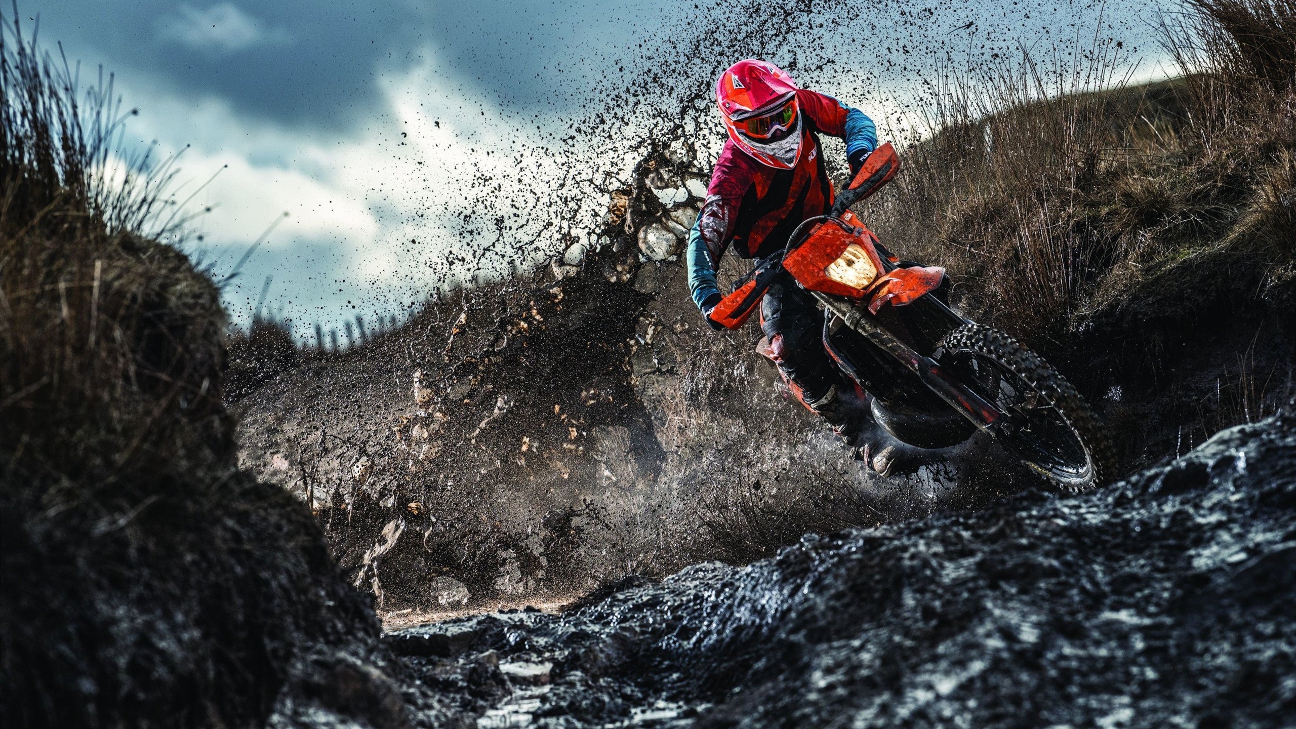 勇士力克掘金，常规赛巅峰对决中库里罚球绝杀，勇士掘金库里集锦