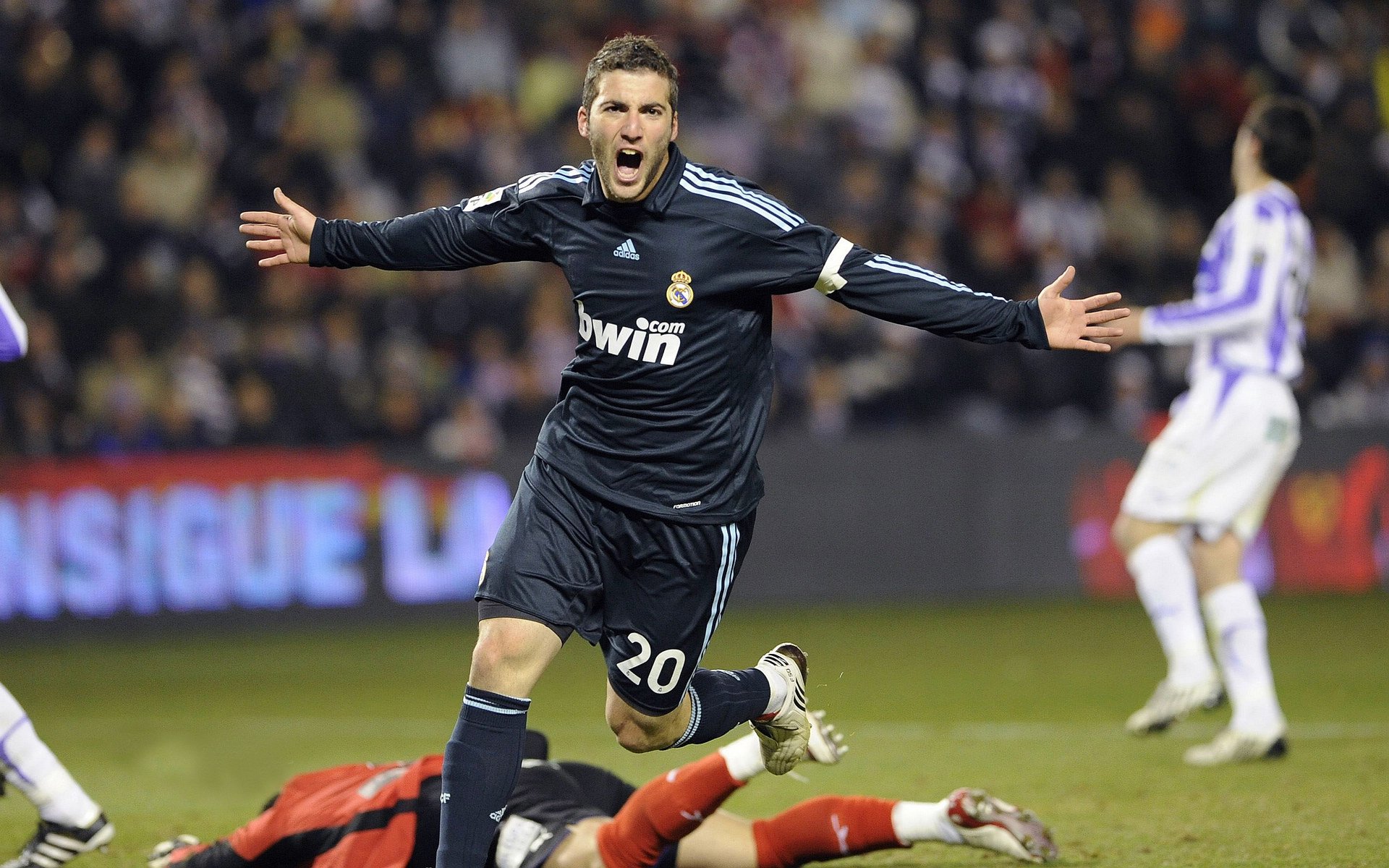 巴萨控球时间创新高，逐步蚕食防线，巴萨传控进球集锦